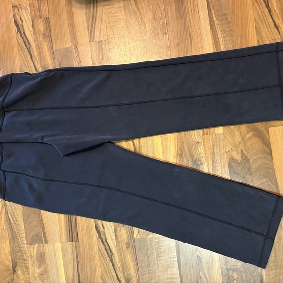 Black Lululemon Softstream pants - Picture 5 of 6